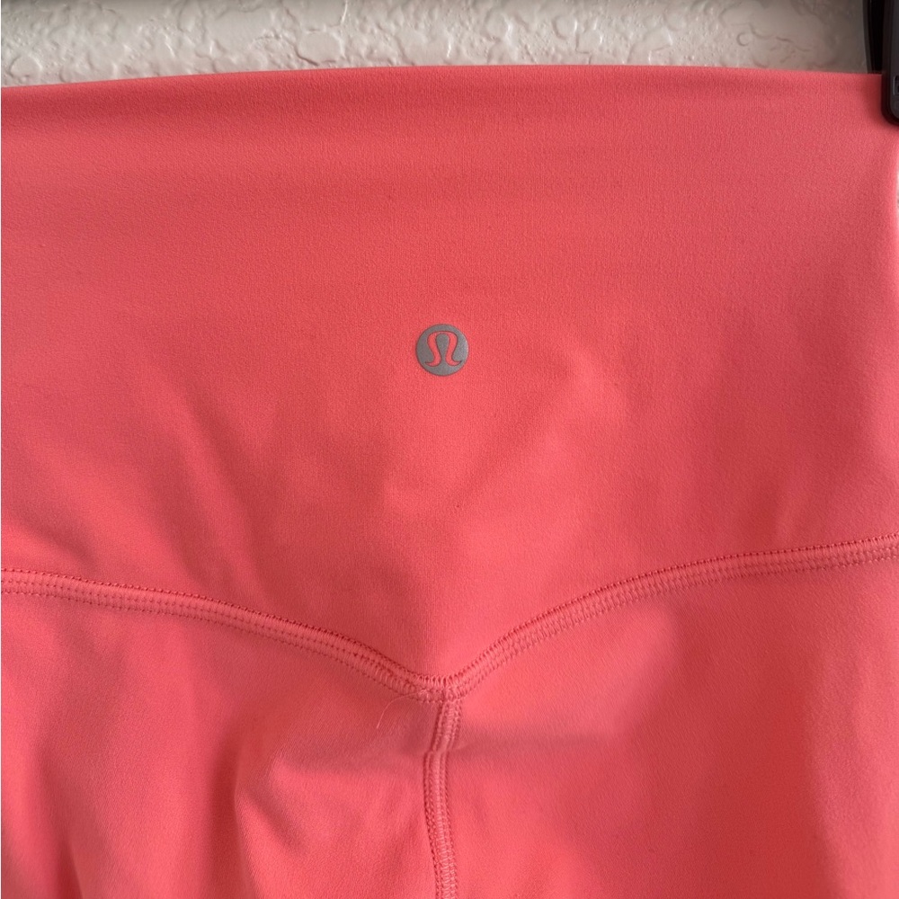 Lululemon Align High Rise Short Size 2 Desert Red Pink - Picture 4 of 6